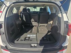 2025 Kia
Carnival Sport