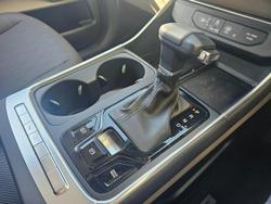 2025 Kia
Carnival Sport