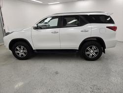 2022 Toyota Fortuner GXL GUN156R 4X4 Dual Range Frosted White