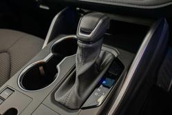 2024 Toyota
                Kluger GX