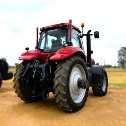 2011 CASE IH Magnum 215 RED