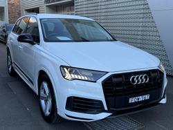 2020 Audi
                Q7 45 TDI