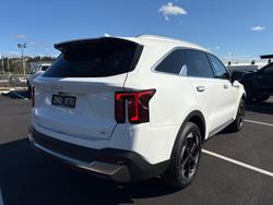 2025 Kia
Sorento HEV GT-Line