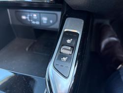 2025 Kia
Sorento HEV GT-Line