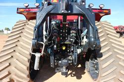 0 CASE IH 715 Steiger Quadtrac RED