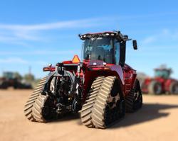 0 CASE IH 715 Steiger Quadtrac RED