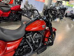 2025 Harley-Davidson Road King Special 114 (FLHRXS) Touring Red