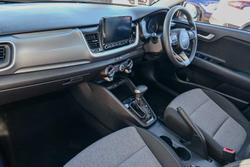 2023 Kia
Stonic S