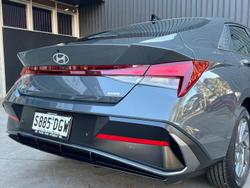 2025 Hyundai
i30 Hybrid