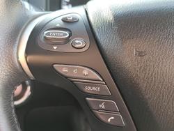 2020 Nissan
Pathfinder ST
