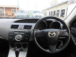 2009 Mazda
3 Neo Sport