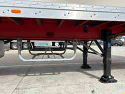 2013 Grey Star St3 22 Pallet Refrigerated Van, R/T