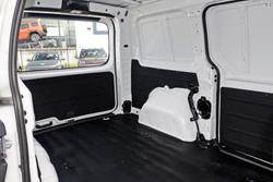 2025 Hyundai
STARIA LOAD