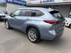 2022 Toyota
Kluger Grande