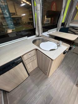 2016 JAYCO
HAWK OUTBACK Outback
