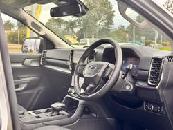 2025 Ford
                Everest Trend