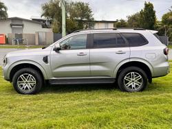 2025 Ford
                Everest Trend