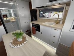 2025 GREAT AUSSIE 176 Gravity 76TOURIN LAYOUT