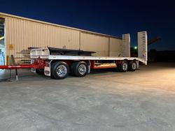 2025 Beavertail Dog Trailer Quad Axle