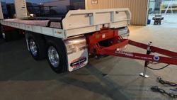 2025 Beavertail Dog Trailer Quad Axle