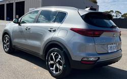 2019 Kia
                Sportage Si