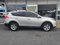 2013 Toyota
RAV4 GXL