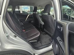 2013 Toyota
RAV4 GXL