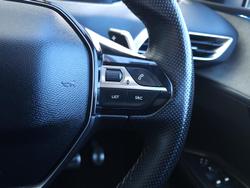 2018 Peugeot
5008 GT