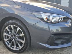 2021 Subaru
                Impreza 2.0i