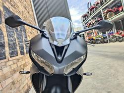2025 TRIUMPH DAYTONA 660 LAMS ROAD GREY