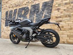 2025 TRIUMPH DAYTONA 660 LAMS ROAD GREY