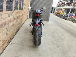 2025 TRIUMPH DAYTONA 660 LAMS ROAD GREY