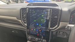 2024 Ford
                Everest Ambiente