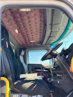 2021 Kenworth T410 SAR WHITE