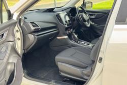 2023 Subaru
Forester 2.5i