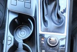 2022 Kia
                Sportage S