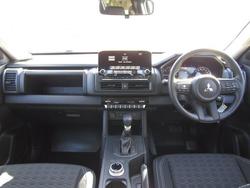 2024 Mitsubishi
Triton GLX+