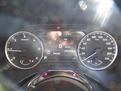2024 Mitsubishi
Triton GLX+