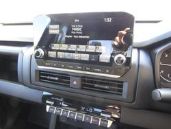 2024 Mitsubishi
Triton GLX+