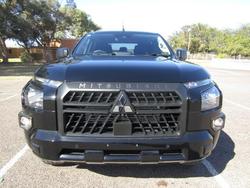 2024 Mitsubishi
Triton GLX+