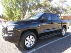 2024 Mitsubishi
Triton GLX+