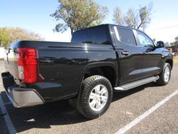 2024 Mitsubishi
Triton GLX+