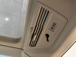 2025 Volkswagen
                Multivan TDI360 Life