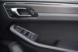 2020 Porsche Macan GTS 95B MY20 AWD Carrara White
