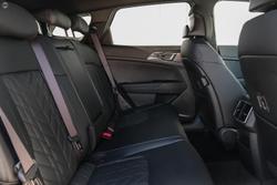 2025 Kia
                Sportage SX+