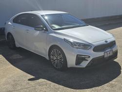 2020 Kia Cerato GT BD MY21 Snow White Pearl