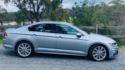 2017 Volkswagen Passat 206TSI R-Line