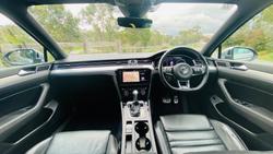 2017 Volkswagen Passat 206TSI R-Line