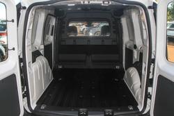 2025 Volkswagen Caddy TDI320