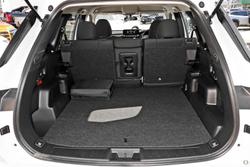 2025 Mitsubishi Outlander PHEV ES ZM MY24 AWD White Diamond